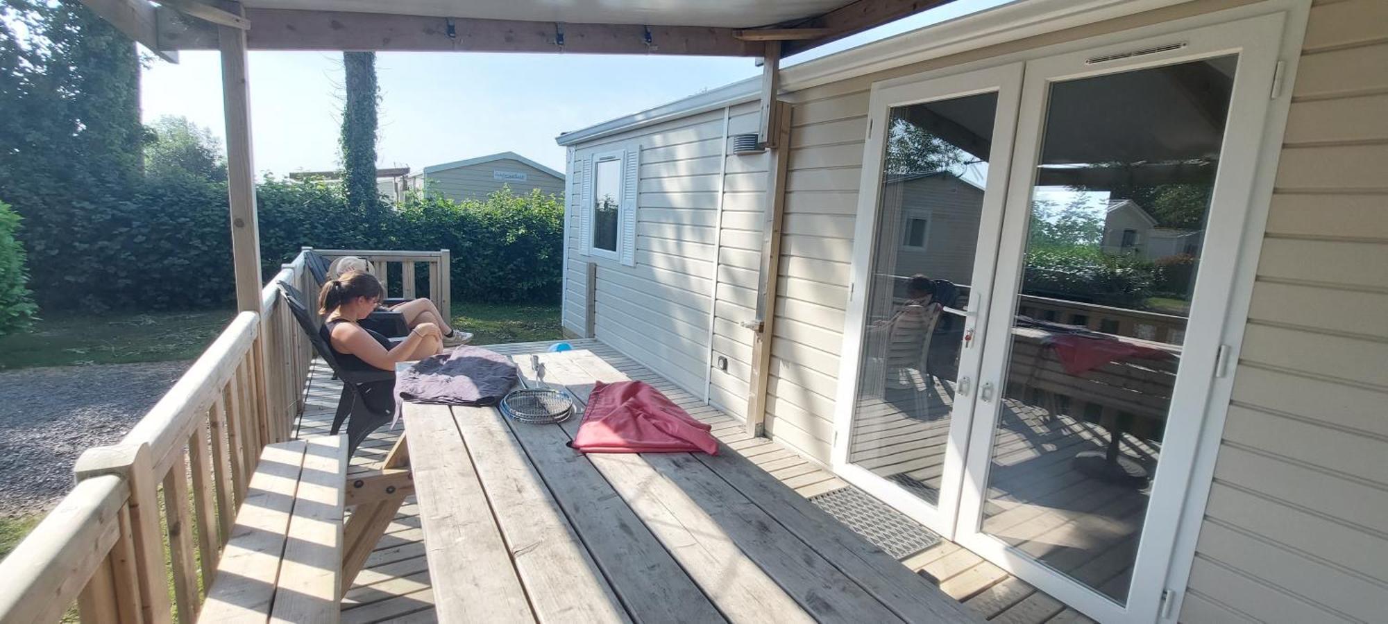 Camping Le Clos De Balleroy Exterior photo