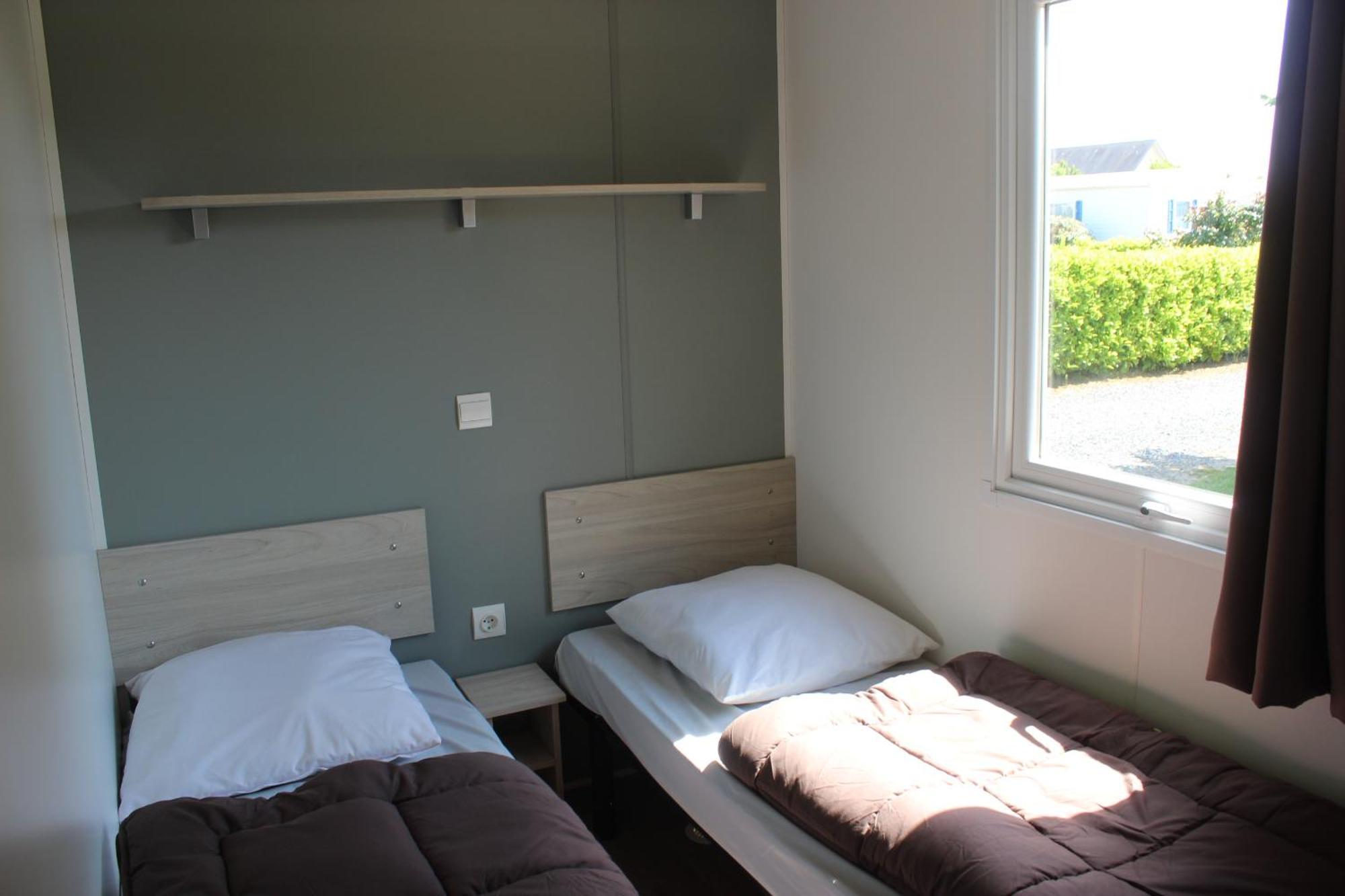 Camping Le Clos De Balleroy Exterior photo